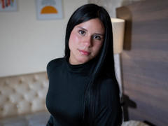 GinaRider - female with black hair and  big tits webcam at xLoveCam