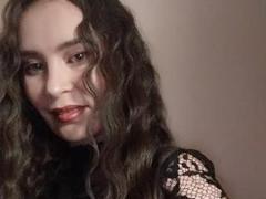 GinaSoulah - female with black hair and  small tits webcam at LiveJasmin