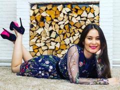 GinaSoulah - female with black hair and  small tits webcam at LiveJasmin