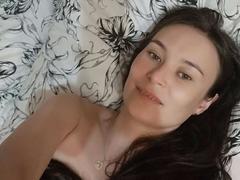 GinaSoull - female with brown hair and  big tits webcam at xLoveCam