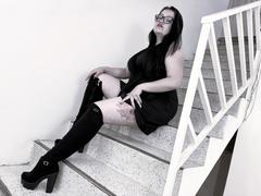 GinebraVargas - female with black hair and  big tits webcam at xLoveCam