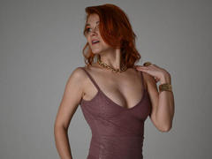 GingerLizzi - female with red hair webcam at xLoveCam