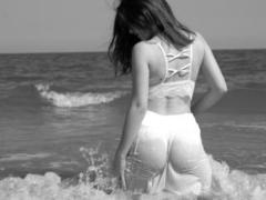 GingerTarra - female with red hair webcam at xLoveCam