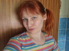 Ginger-Babe-hot - female with red hair webcam at xLoveCam