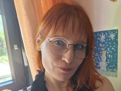 Ginger-Babe-hot - female with red hair webcam at xLoveCam