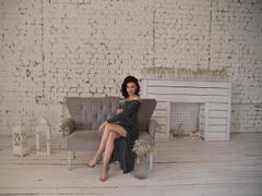 GinnyDewan - blond female webcam at LiveJasmin