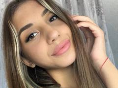 GinnyQueen - female webcam at xLoveCam