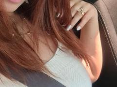 Giovannasweet - female with black hair and  small tits webcam at ImLive