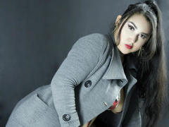 LarysaGirald - female with black hair and  big tits webcam at ImLive