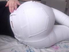 AlyssaRose - blond female with  big tits webcam at xLoveCam