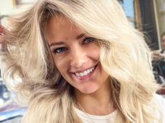 GladisBelle - female webcam at xLoveCam
