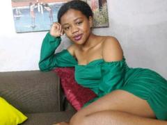 Gladishh - female webcam at xLoveCam