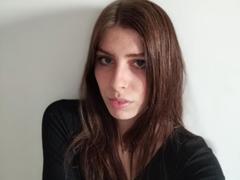 GlamPia from xLoveCam