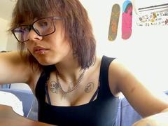 GlennisPaschel - female with black hair webcam at xLoveCam