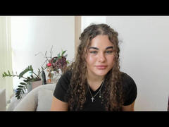 GloriaLi from xLoveCam