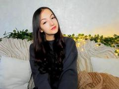 GloriaSexx - female with brown hair webcam at ImLive
