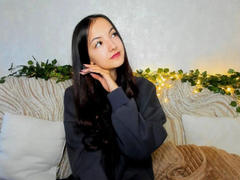 GloriaSexx - female with brown hair webcam at ImLive