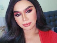 GoddessRoxy69 - shemale webcam at xLoveCam