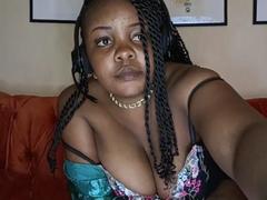 GoldenBlackDolly - female webcam at xLoveCam