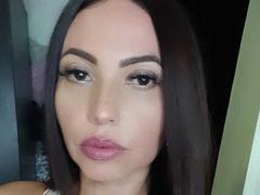 GraceRosso - female with brown hair and  big tits webcam at xLoveCam