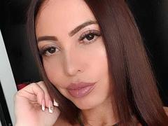 GraceRosso - female with brown hair and  big tits webcam at xLoveCam