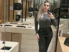 GreludaSexy from xLoveCam