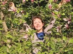 GrostFlow - female with brown hair and  small tits webcam at xLoveCam