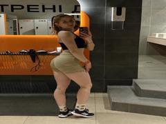 GwynBartell - blond female webcam at xLoveCam