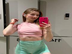 GwynBartell - blond female webcam at xLoveCam