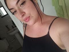 Gyar - female webcam at xLoveCam