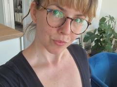 GypsyPageXXX-hot - female with brown hair webcam at xLoveCam