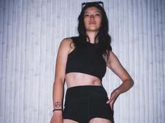 HailyEvans - female with black hair webcam at ImLive