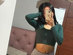 HaleyMolly - female with black hair webcam at xLoveCam