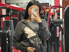 HaleyMolly - female with black hair webcam at xLoveCam