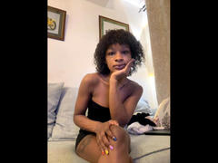 Halinah from xLoveCam