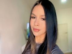 HalleySexy from xLoveCam