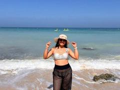 HannaHarper - female with black hair and  big tits webcam at xLoveCam