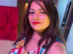 HannaMilff - female with brown hair and  big tits webcam at xLoveCam