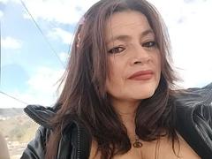 HannaMilff - female with brown hair and  big tits webcam at xLoveCam
