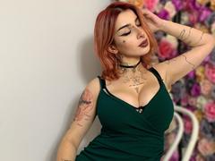 HannahFarah - female with red hair and  big tits webcam at LiveJasmin