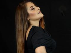 HannyRose - female with red hair webcam at xLoveCam