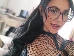 HappyBellaGio-hot from xLoveCam