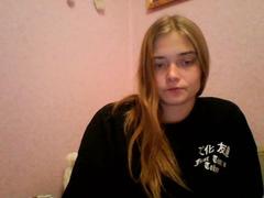 HappyEmily - female webcam at xLoveCam