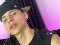 HardinBat - male webcam at xLoveCam