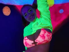 Harley-Twoface-hot - female with brown hair and  big tits webcam at xLoveCam