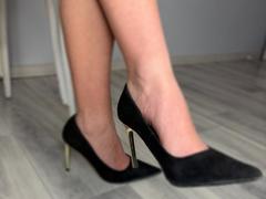 HesterVase - female with black hair webcam at LiveJasmin