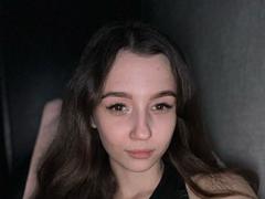 HarrietDimarzo - female with brown hair webcam at xLoveCam