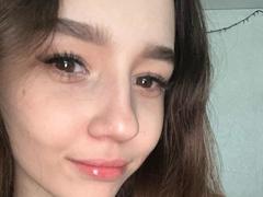 HarrietDimarzo - female with brown hair webcam at xLoveCam