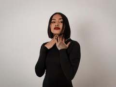 HarrietWhite - female with black hair webcam at LiveJasmin