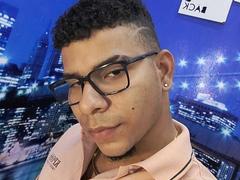HarrinsonHairy - male webcam at xLoveCam